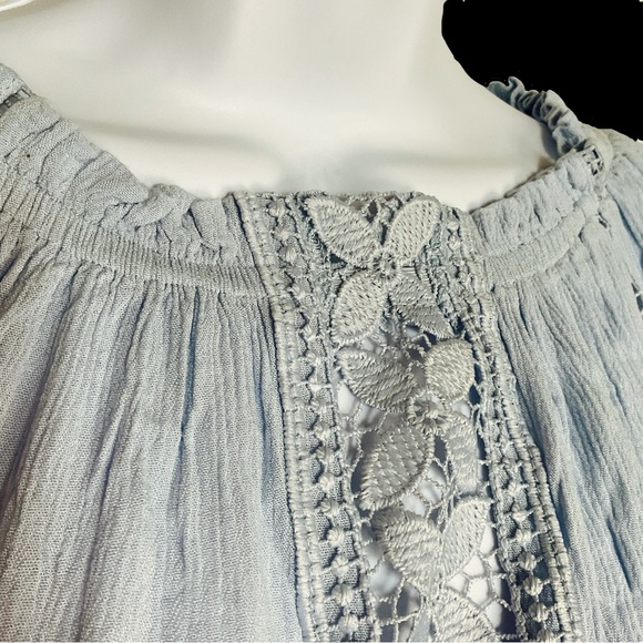 Divided H & M Women’s S Crop Top Baby Blue Gauzy Gathered Cozy Soft Trendy - Picture 2 of 12